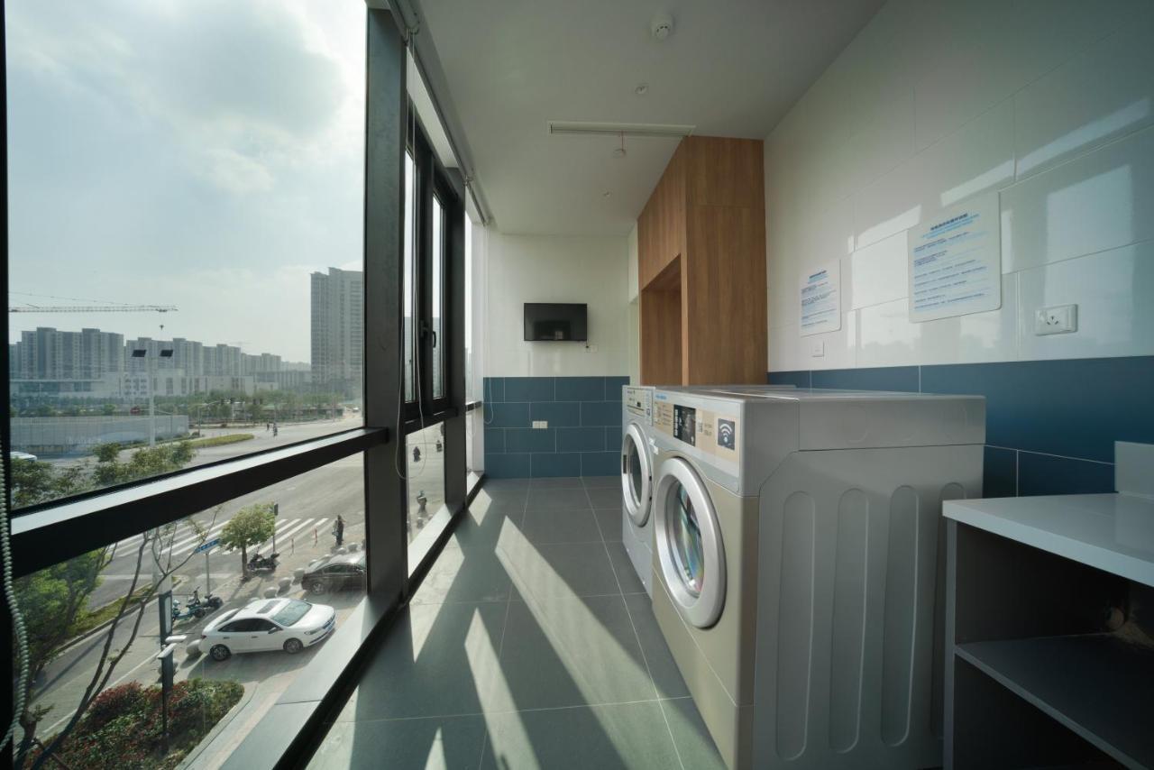 Holiday Inn Express Shanghai Huijin By Ihg Esterno foto
