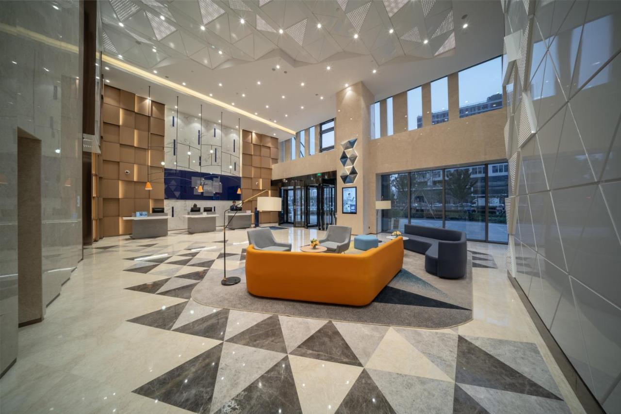 Holiday Inn Express Shanghai Huijin By Ihg Esterno foto